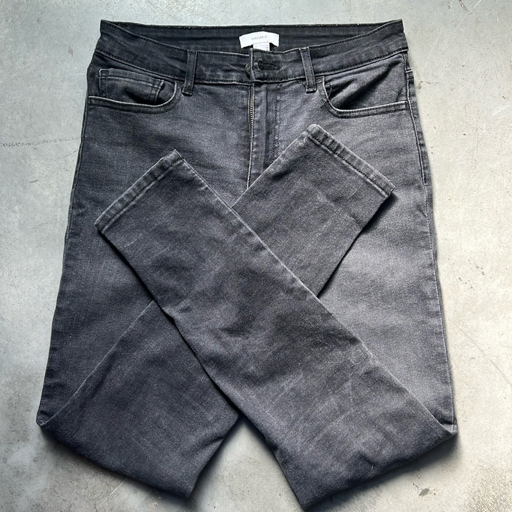 Forever 21 Skinny Jeans US 29
